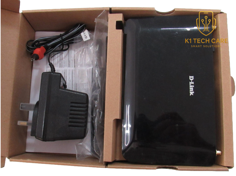 D-Link DWR-921 4G LTE N300 Wi-Fi Router with Power Supply - Image 2